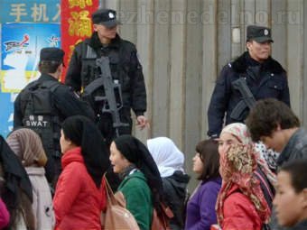 Полиция в Синьцзян-Уйгурской автономной области. Фото ©AFP